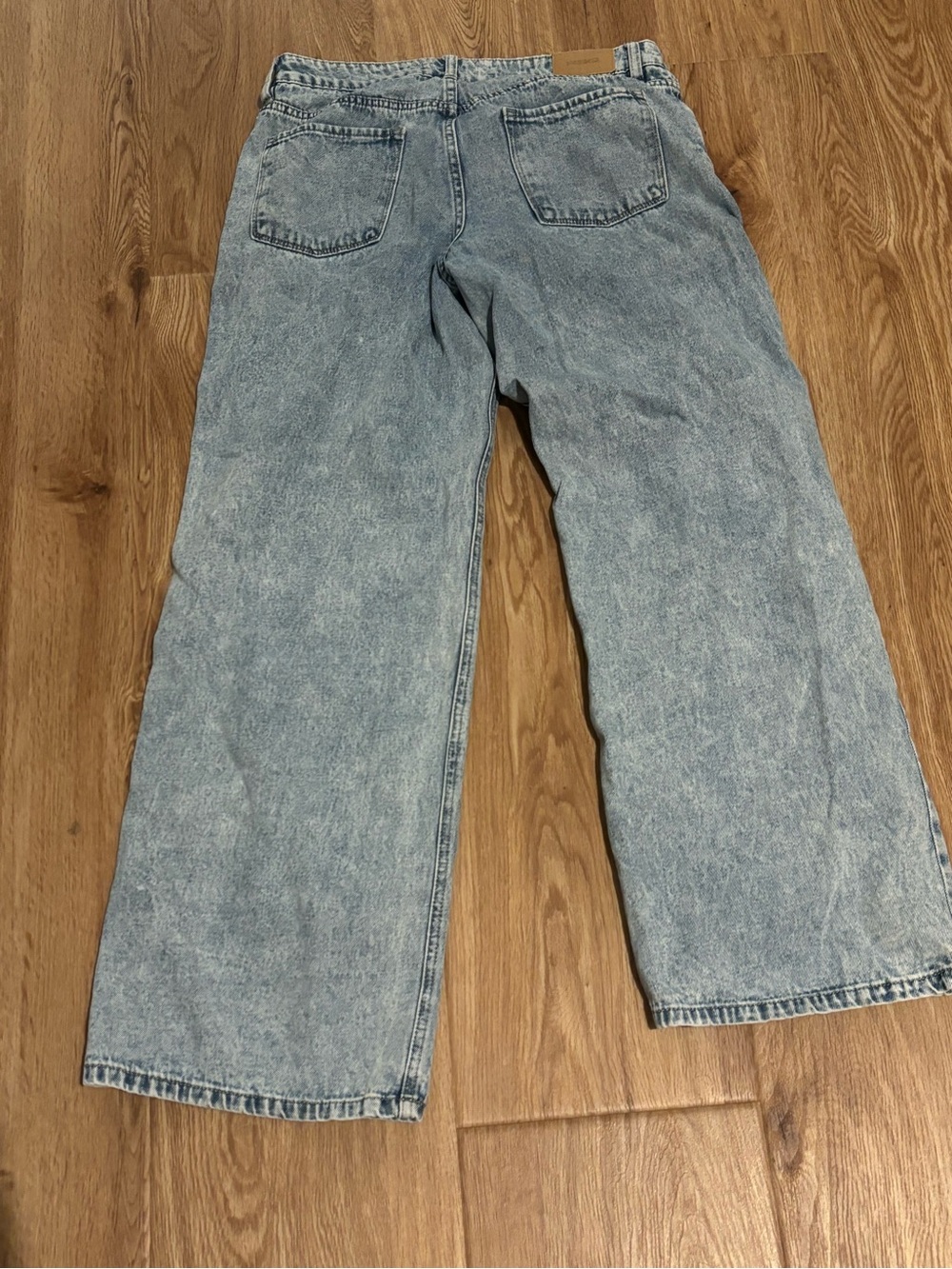 RSQ Women’s Light Blue Lowrise Baggy Jeans Size 27 - Picture 3 of 4